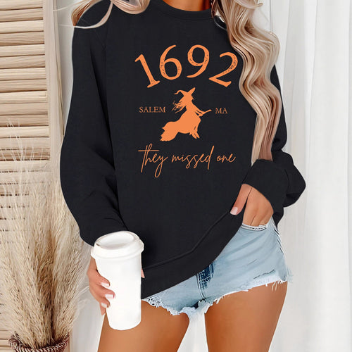 Sweatshirt pour femmes avec un design de sorcière créatif et une coupe confortable Chic & Stil