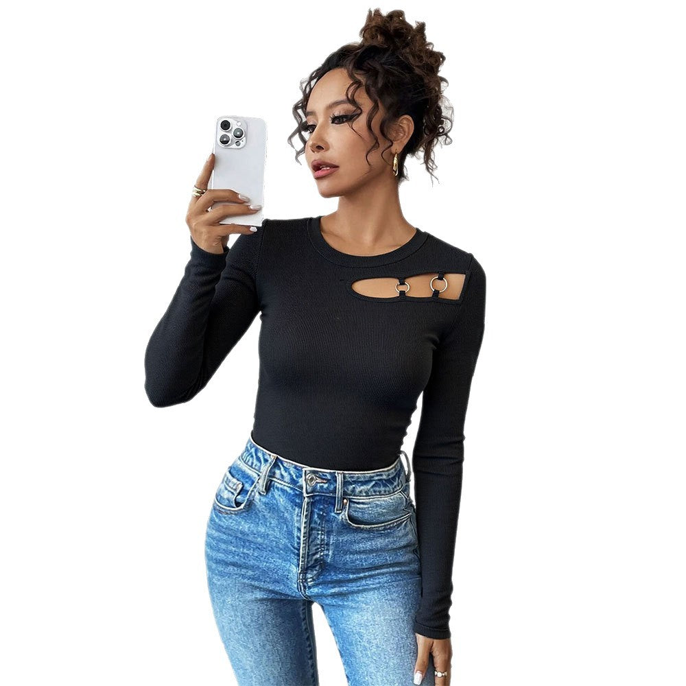 Chemise à manches longues pour femme avec un design asymétrique à découpes et des détails en anneau à la mode Chic & Stil