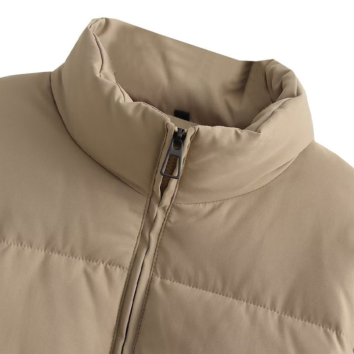 Ladies cropped quilted jacket with high collar and practical zip pockets Lune London