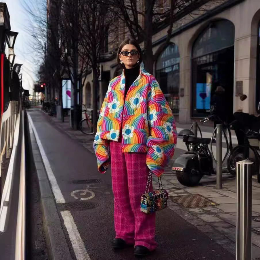 Veste matelassée confortable pour femmes avec design coloré et manches volumineuses Chic & Stil