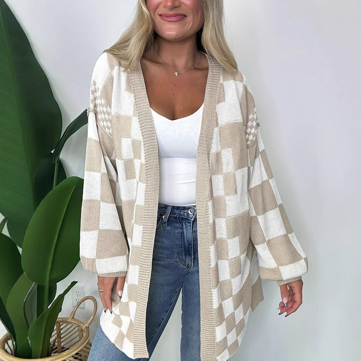 Ladies Oversize Cardigan with plaid pattern Lune London
