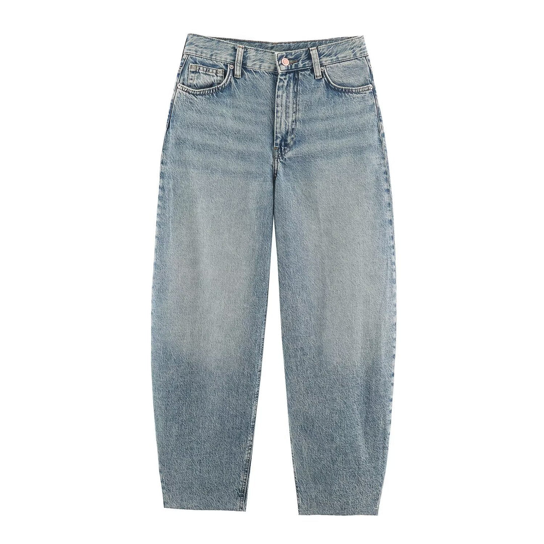 Women Highwaist Relaxed Tapered Jeans with Conical Leg Amarae