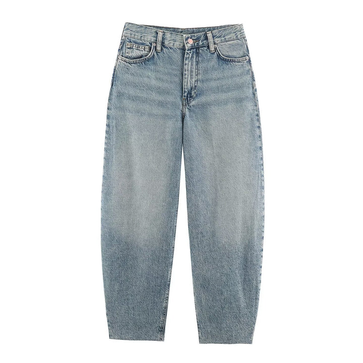 Women Highwaist Relaxed Tapered Jeans with Conical Leg Amarae