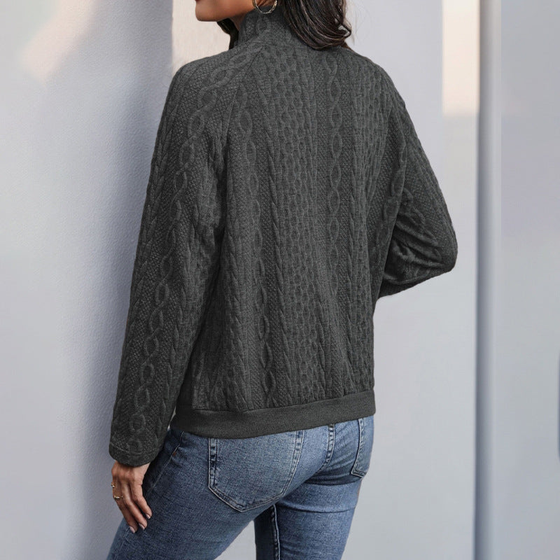 Casual women's sweater with button placket and practical pockets Lune London