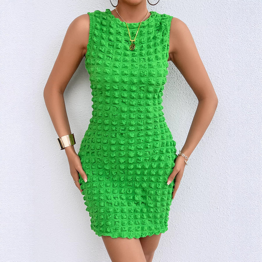 Women's short fitted dress with textured material Lune London