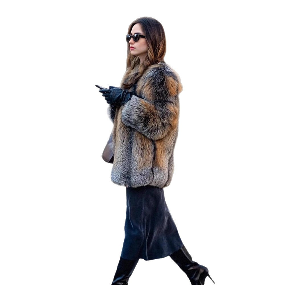 Women short cut oversized faux fur coat with voluminous shawl collar Amarae