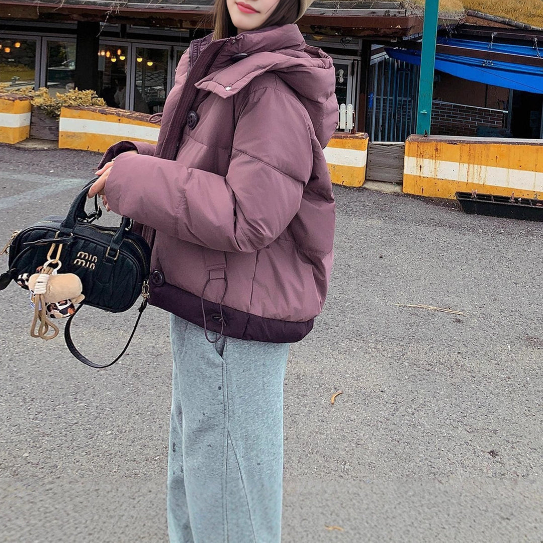 Veste de transition tendance pour femmes avec col montant moderne et poches pratiques Chic & Stil