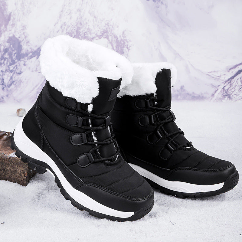 Winter boots for ladies with non-slip sole and heated inner lining Lune London