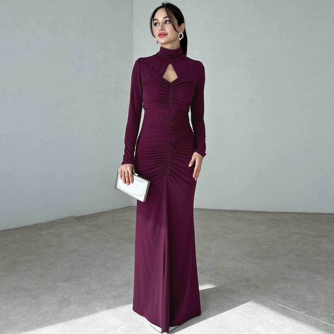 Elegant maxi dress for ladies with a high design and refined gathered elements Lune London