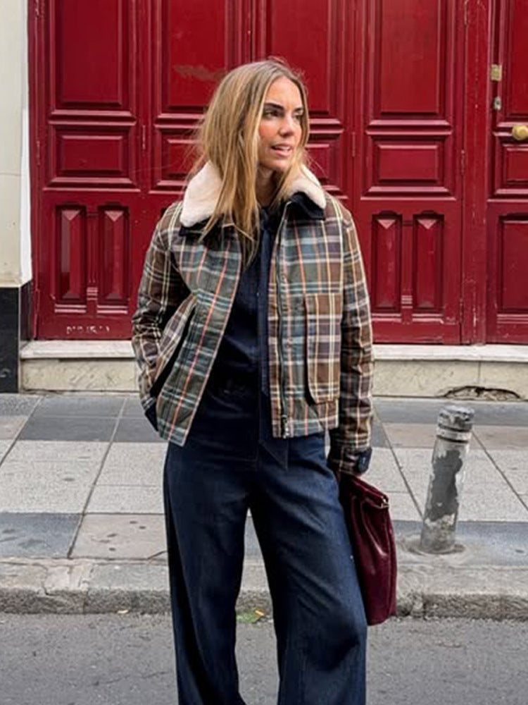 Women's Short Blouson in Check Pattern with Padded Lining and Teddy Collar Amarae