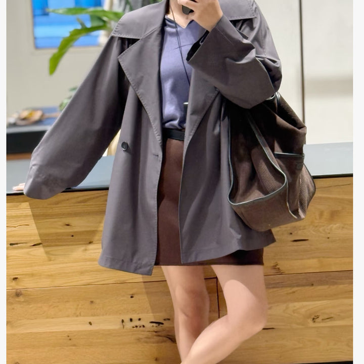 Oversized women's trench coat with double elegant closure and side pockets Lune London