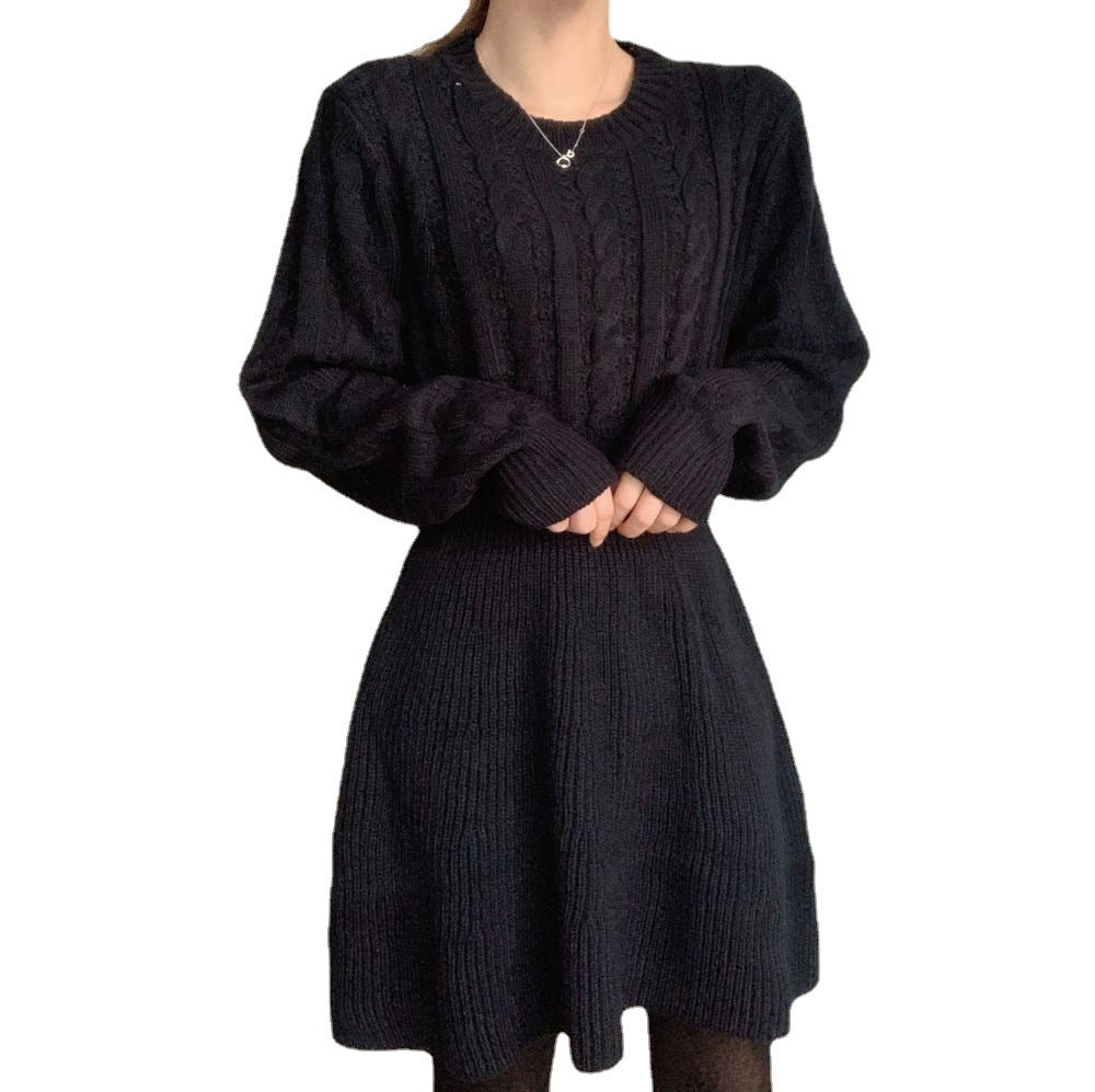 Robe tricotée pour femmes avec structure en câble et ourlet évasé Chic & Stil