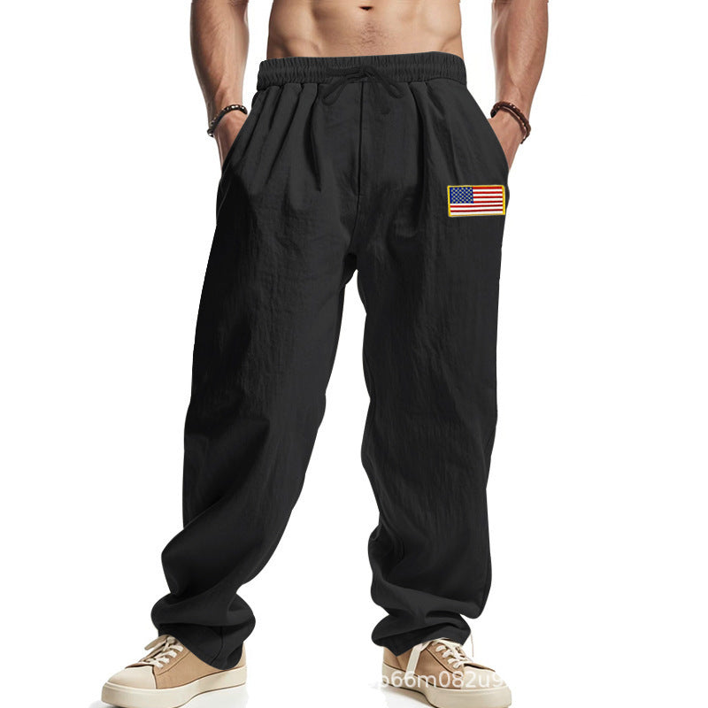 Casual cargo pants for men with practical pockets and elastic waist Lune London