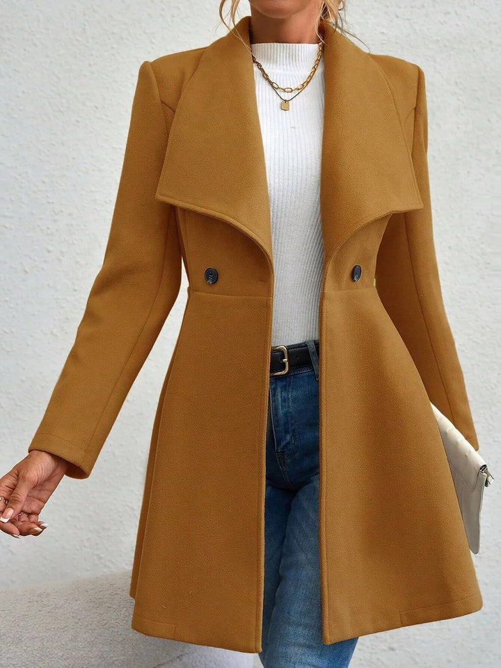 Manteau en laine élégant pour femmes avec revers à la mode et patte de boutonnage double Chic & Stil