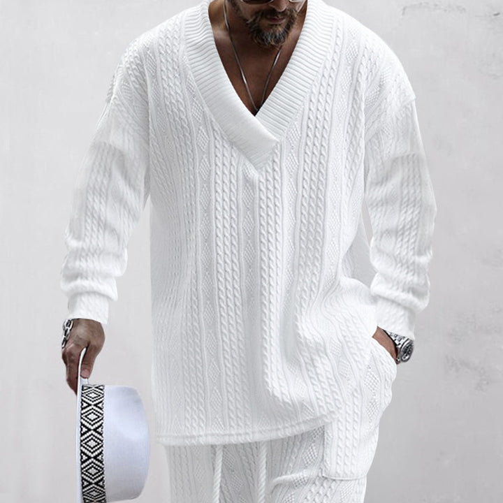 Men's casual knit sweater with V-neck and textured surface Lune London