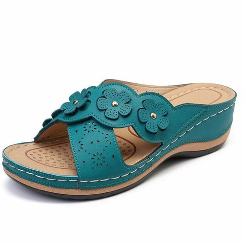Women's shoes with floral decoration Comfortable slip-on sandals Amarae