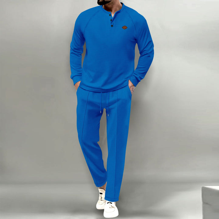High-quality leisure suit for men with button placket and stylish pockets Lune London