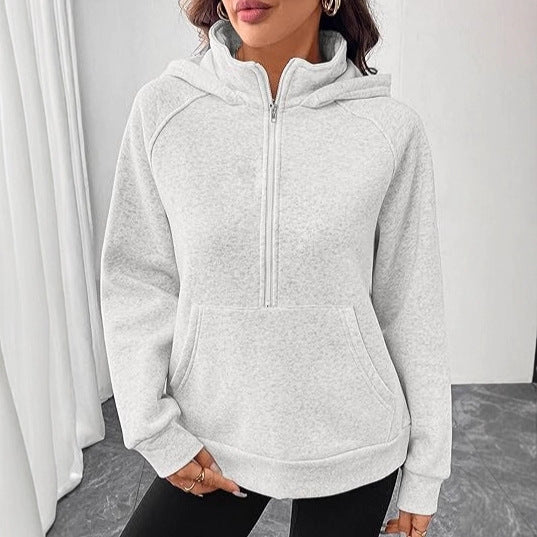 Pull à capuche de sport pour femmes avec cordon Chic & Stil