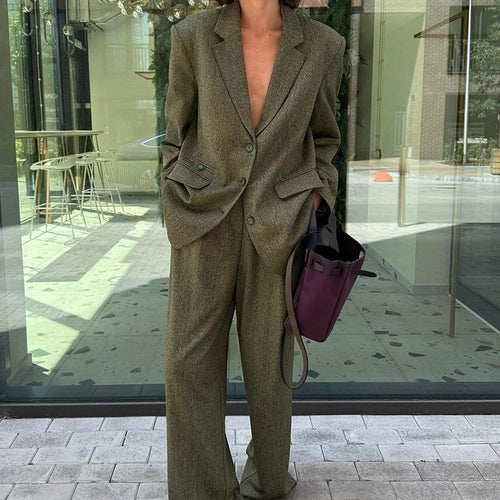 Women Elegant blazer jacket with fine texture and classic details Amarae