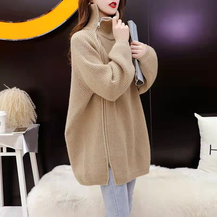 Sweater oversized à col roulé pour femmes avec fermeture éclair latérale et design côtelé Chic & Stil