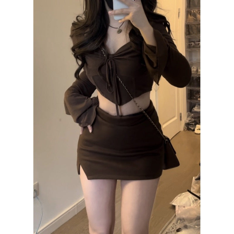 Women's crop top with decorative tie belt and wide sleeves Lune London