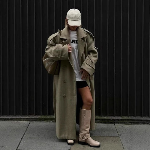 Elegant trench coat for women with adjustable belt and wide lapels Amarae