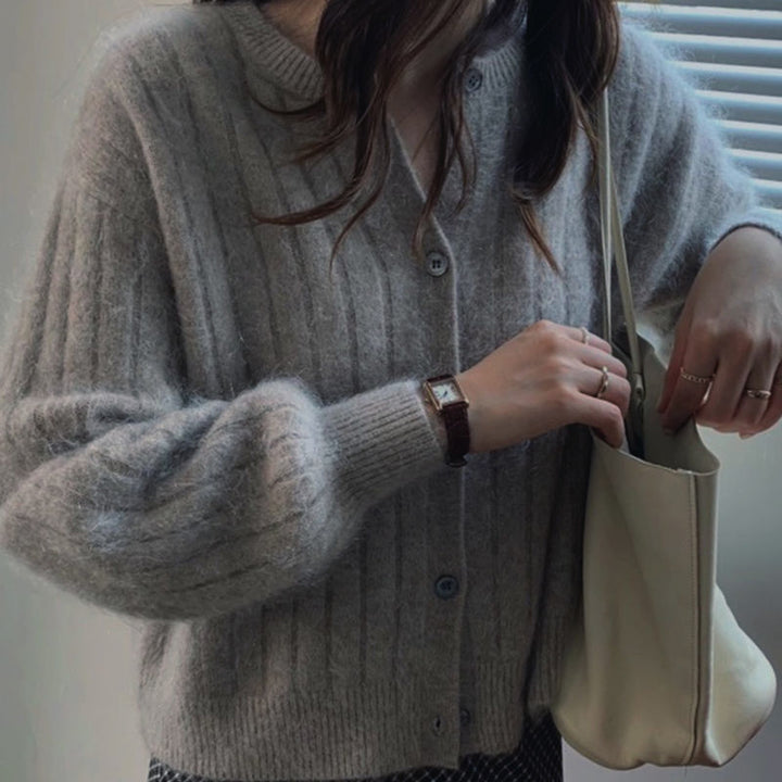 Cardigan à boutons confortable pour femmes avec texture côtelée Chic & Stil