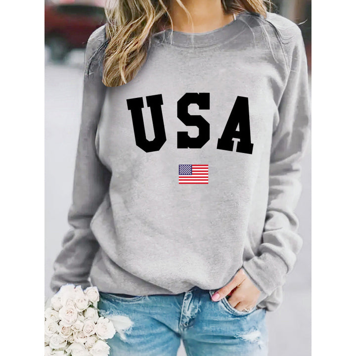 Women's sweatshirt with modern USA statement and cozy fit Lune London