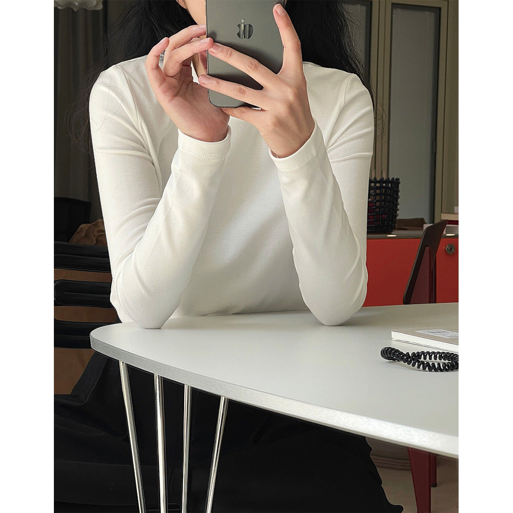 Women's Cropped Basic Long Sleeve with slim fit and round neck