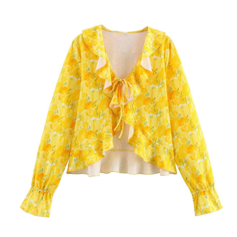 Blouse femme avec des détails romantiques en volants et des motifs floraux Chic & Stil