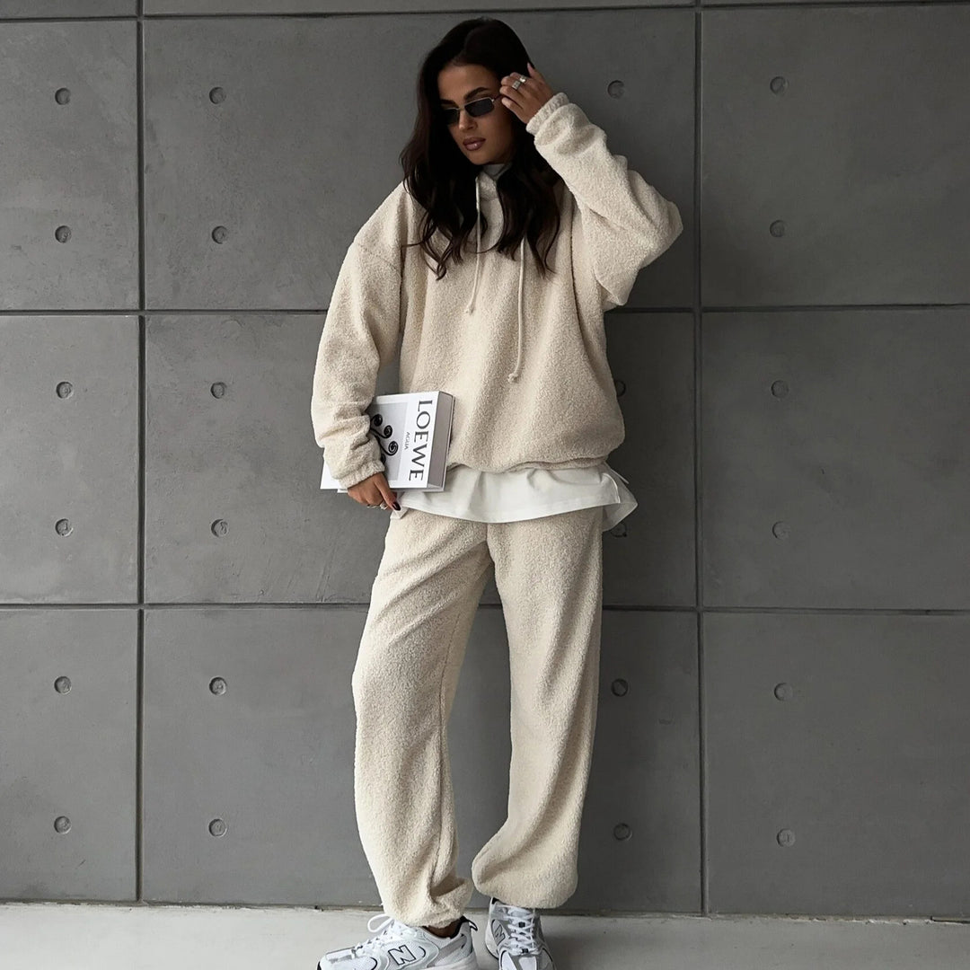 Ladies comfortable and stylish sweat set Amarae