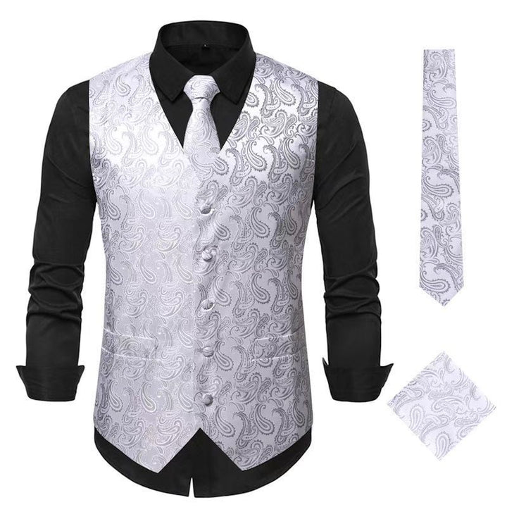 Elegant men's blazer suit set with matching tie and pocket square Lune London