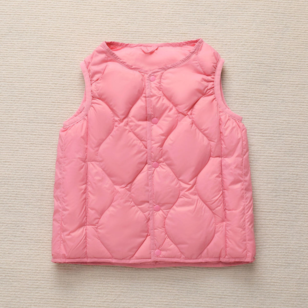 Sleeveless women's jacket with a stylish quilted pattern and functional snap buttons Lune London