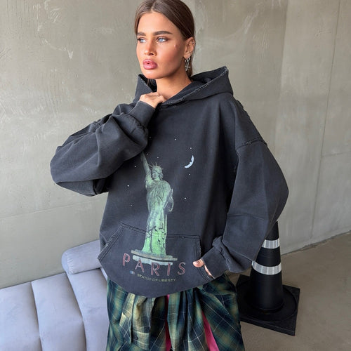 Oversized women's hoodie with artistic print Amarae