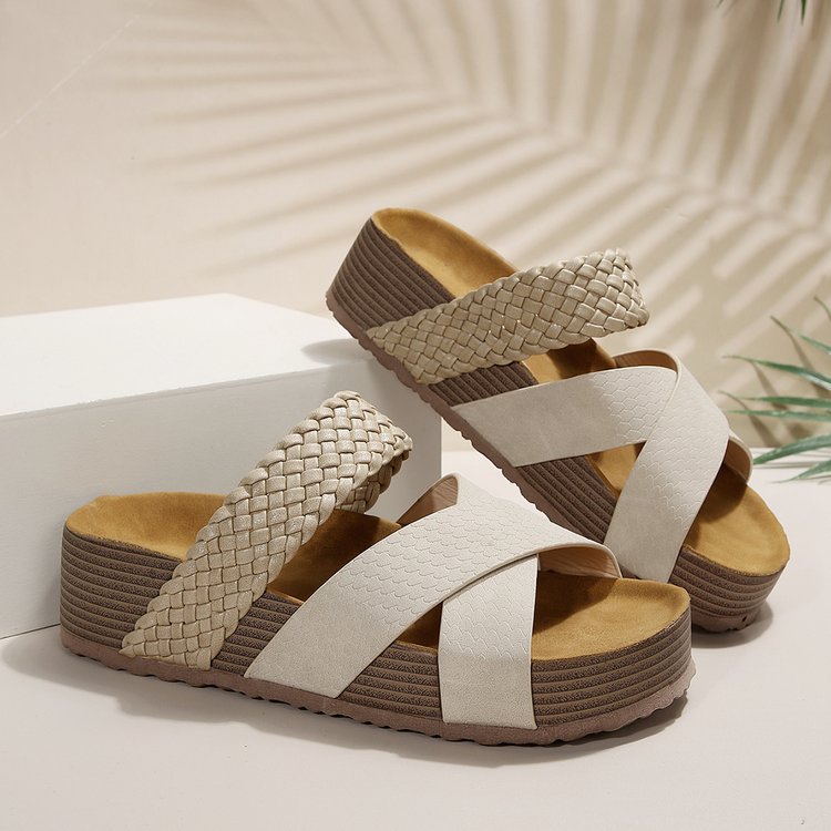 Women Slip-On Comfort Woven Chic Sandals