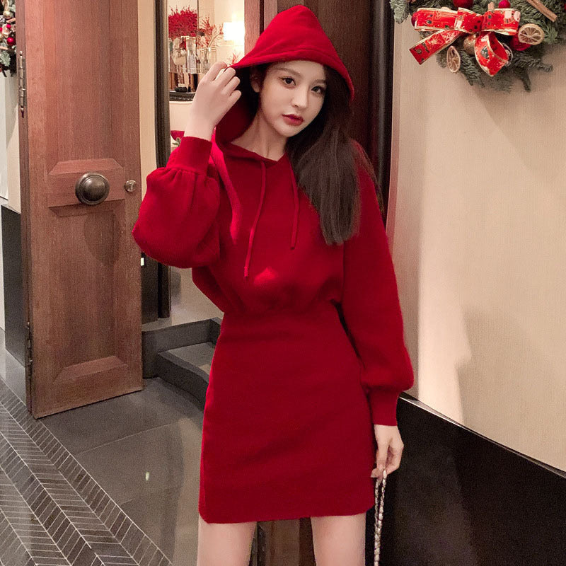 Robe à capuche pour femmes avec une coupe décontractée et des poches pratiques