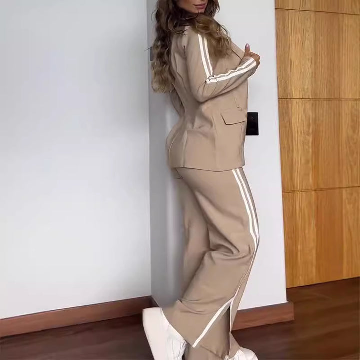 Elegant women's blazer set with wide trousers Amarae
