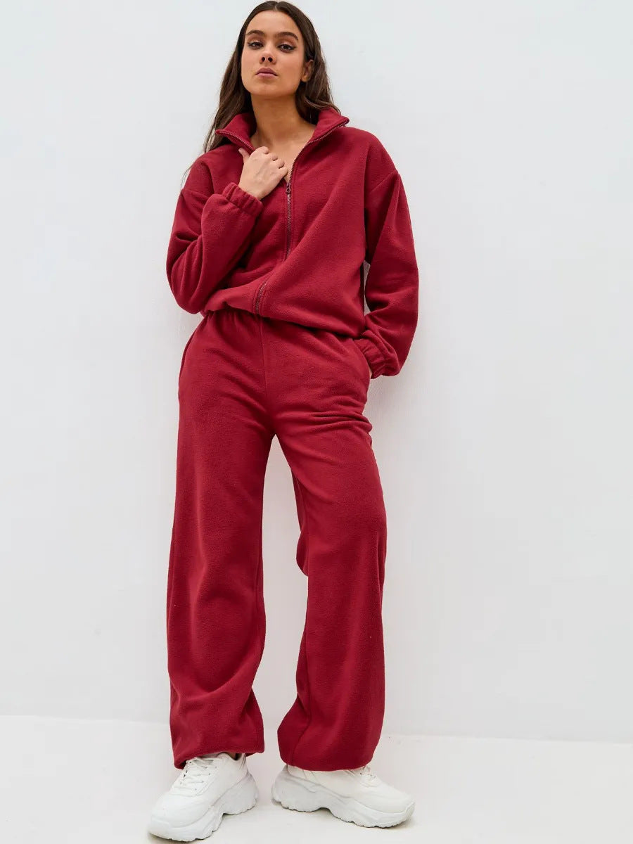 Sporty fleece jogging set for ladies with high collar and zip Lune London