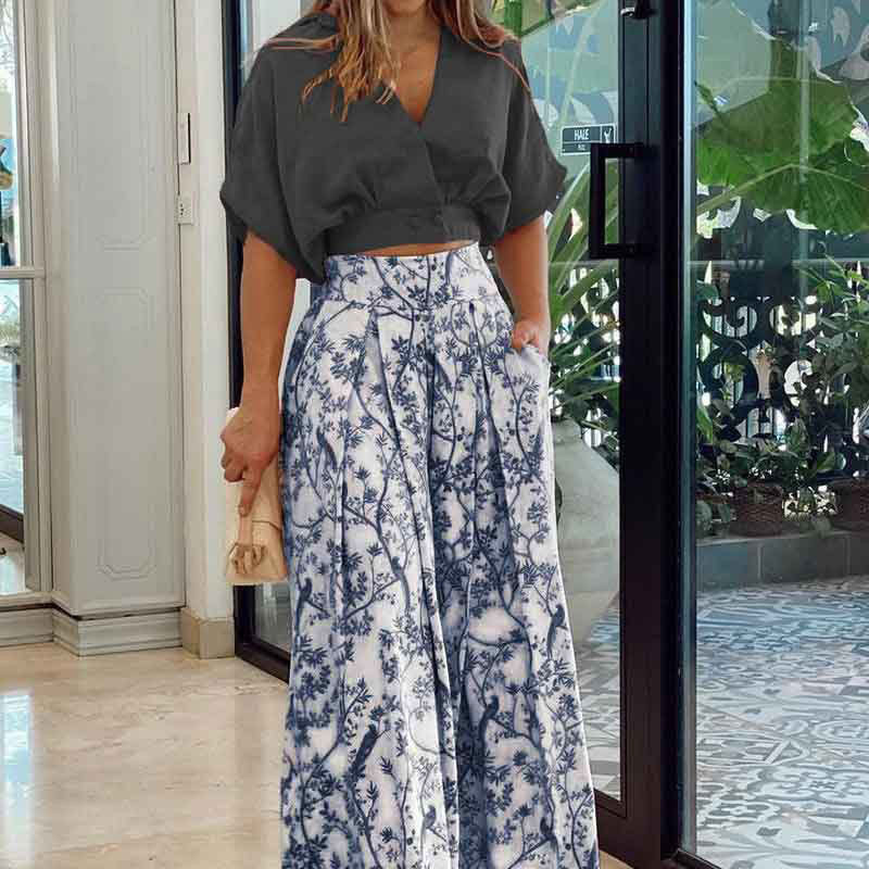 Lune London cropped fashion top and wide pants