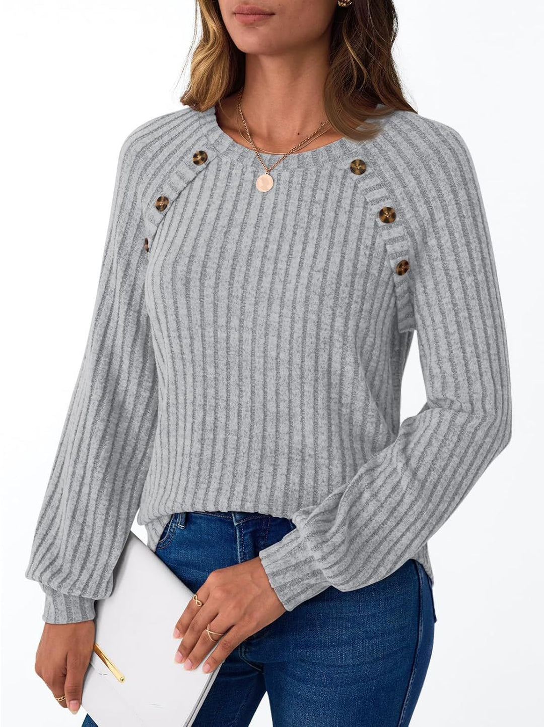 Knitted pullover for women with decorative buttons and a modern ribbed pattern Lune London