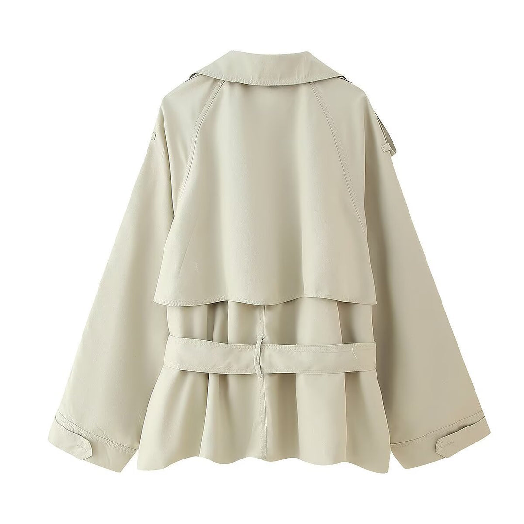 Modern trench coat for women with fitted design Lune London