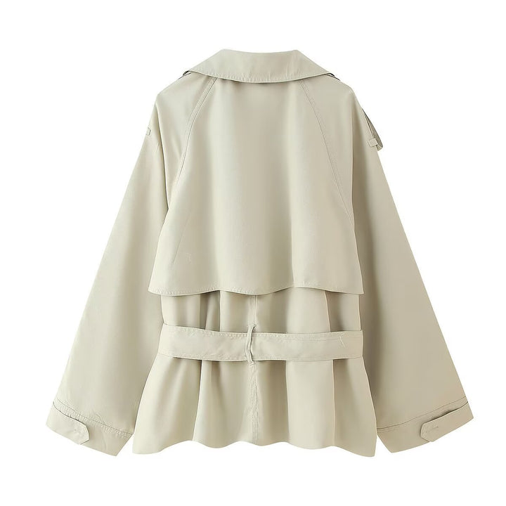 Modern trench coat for women with fitted design Lune London