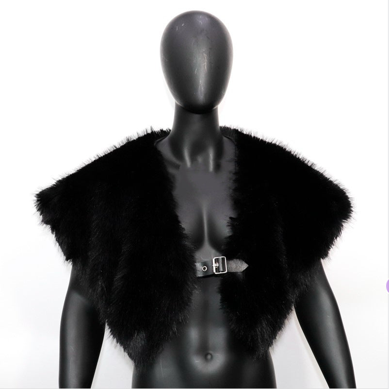 Men's historically inspired faux fur shoulder cape with leather straps Amarae