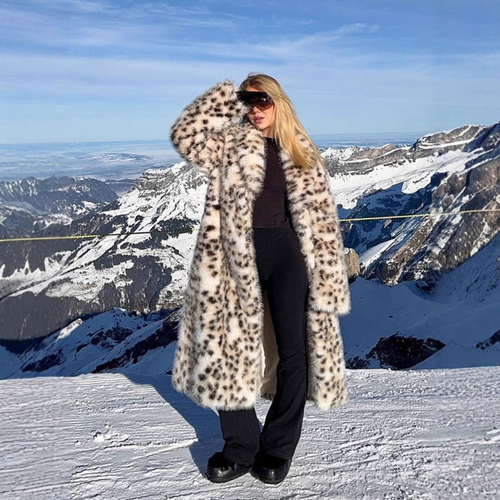 Women Longer Dotted Faux Fur Coat with Oversized Cut Amarae