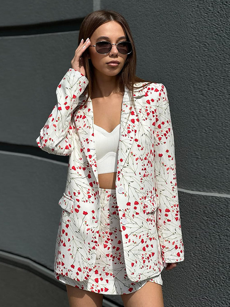 Women Floral Blazer and Mini Skirt Set made of textured Cotton Blend Amarae