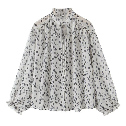 Blouse élégante pour femmes avec col demi et manches aérées Chic & Stil