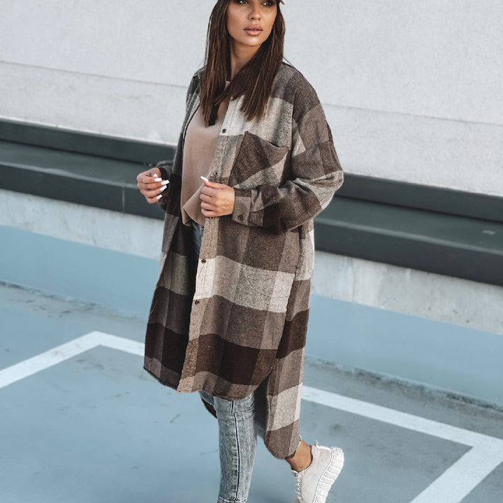 Checkered shirt for women with a longer cut Lune London