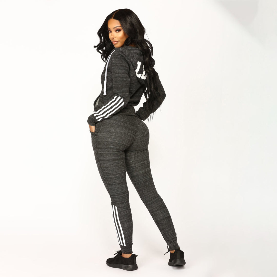 Women’s fleece sports outfit with contrasting stripes Lune London