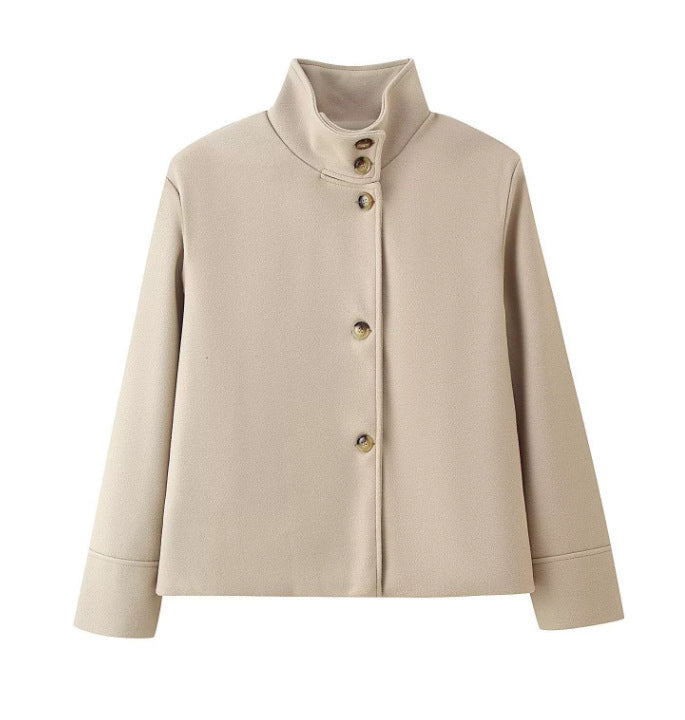 Trendy short jacket for women with high collar and button closure Lune London
