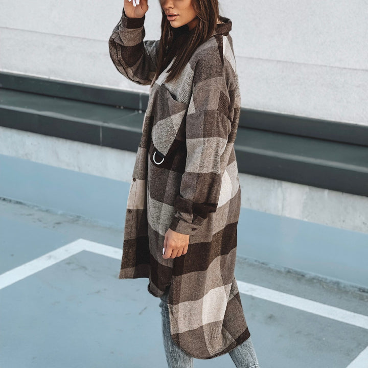 Checkered shirt for women with a longer cut Lune London